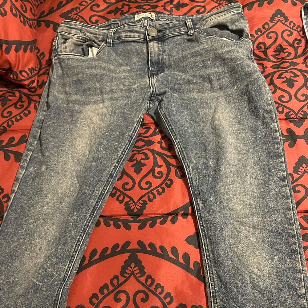 Dark colored blue jeans